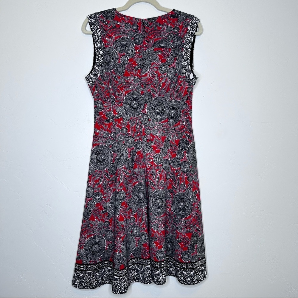 Liz Claiborne Red White Black Mosaic Floral Midi Dress Sleeveless Size 10 Spring - Picture 2 of 10